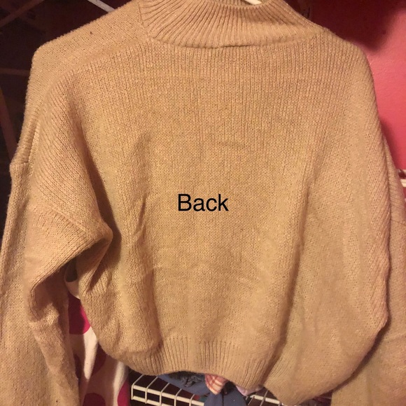 Beige turtleneck sweater - Picture 2 of 2